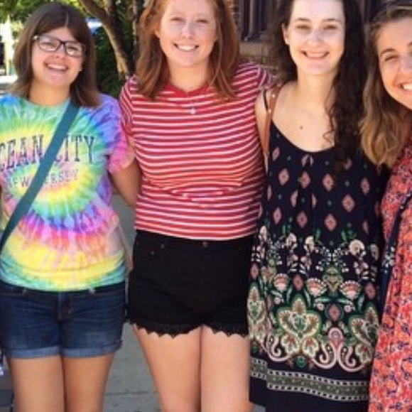 Cropped T - Picture 2 of 2